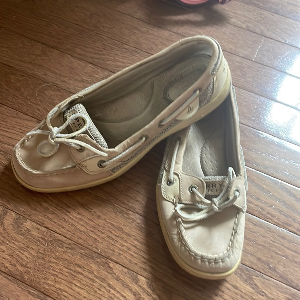 Sperry Angelfish size 8.5